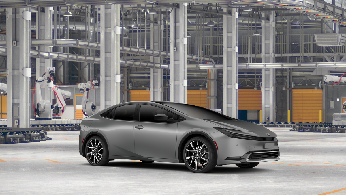 2026 Toyota Prius Plug-in Hybrid XSE photo 14