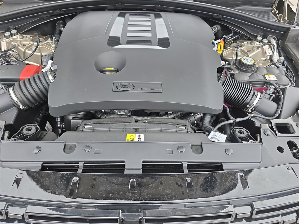 2026 Land Rover Range Rover Velar SE photo 27