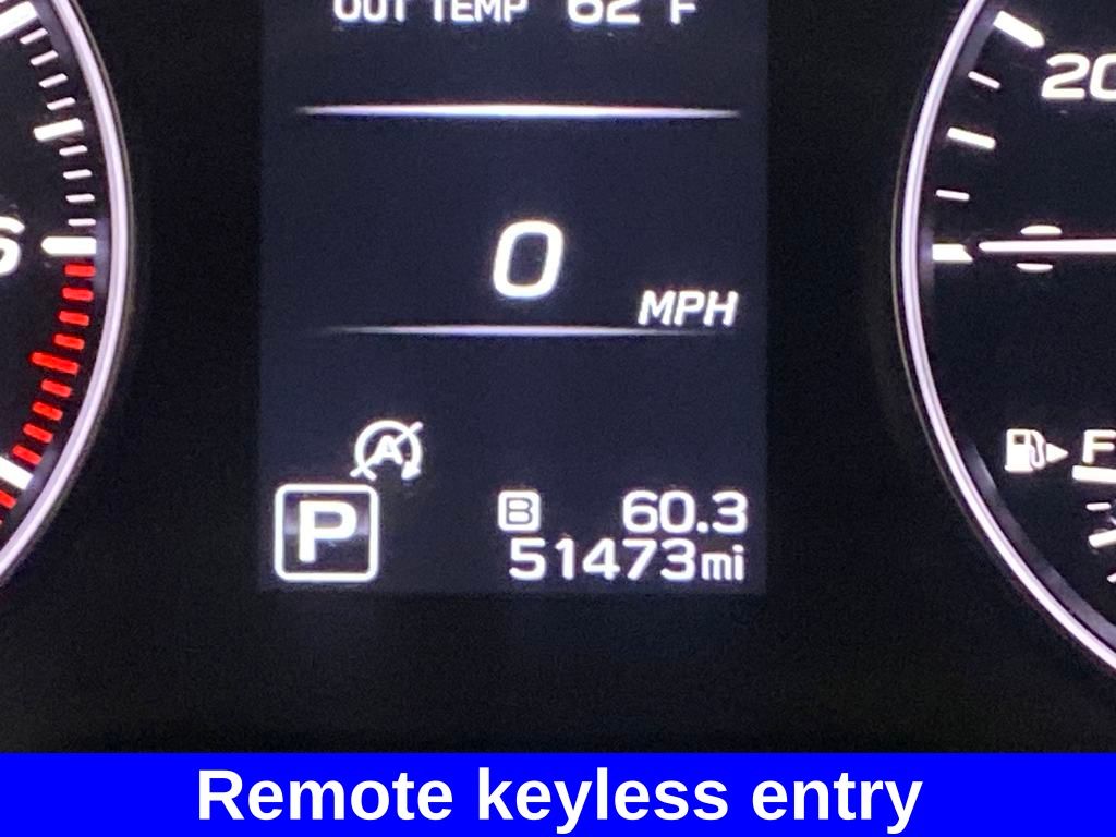 2022 Subaru Outback Premium photo 16