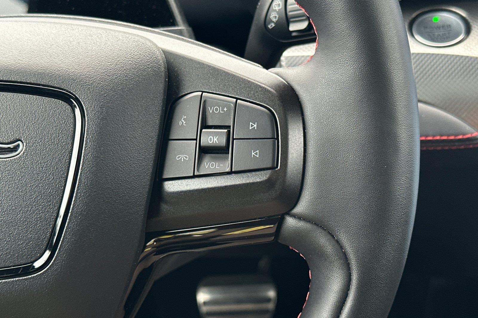2021 Ford Mustang Mach-E First Edition photo 17