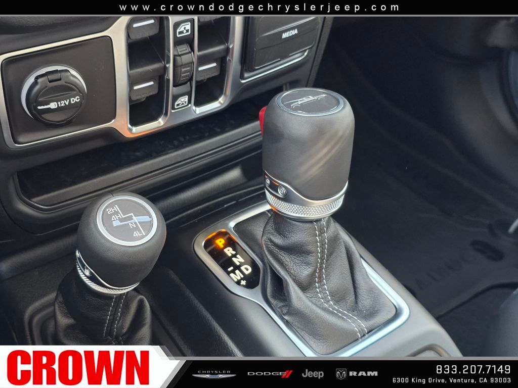 2025 Jeep Gladiator Sport photo 17