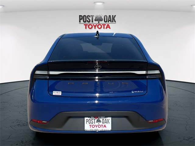 2026 Toyota Prius Plug-in Hybrid SE photo 7