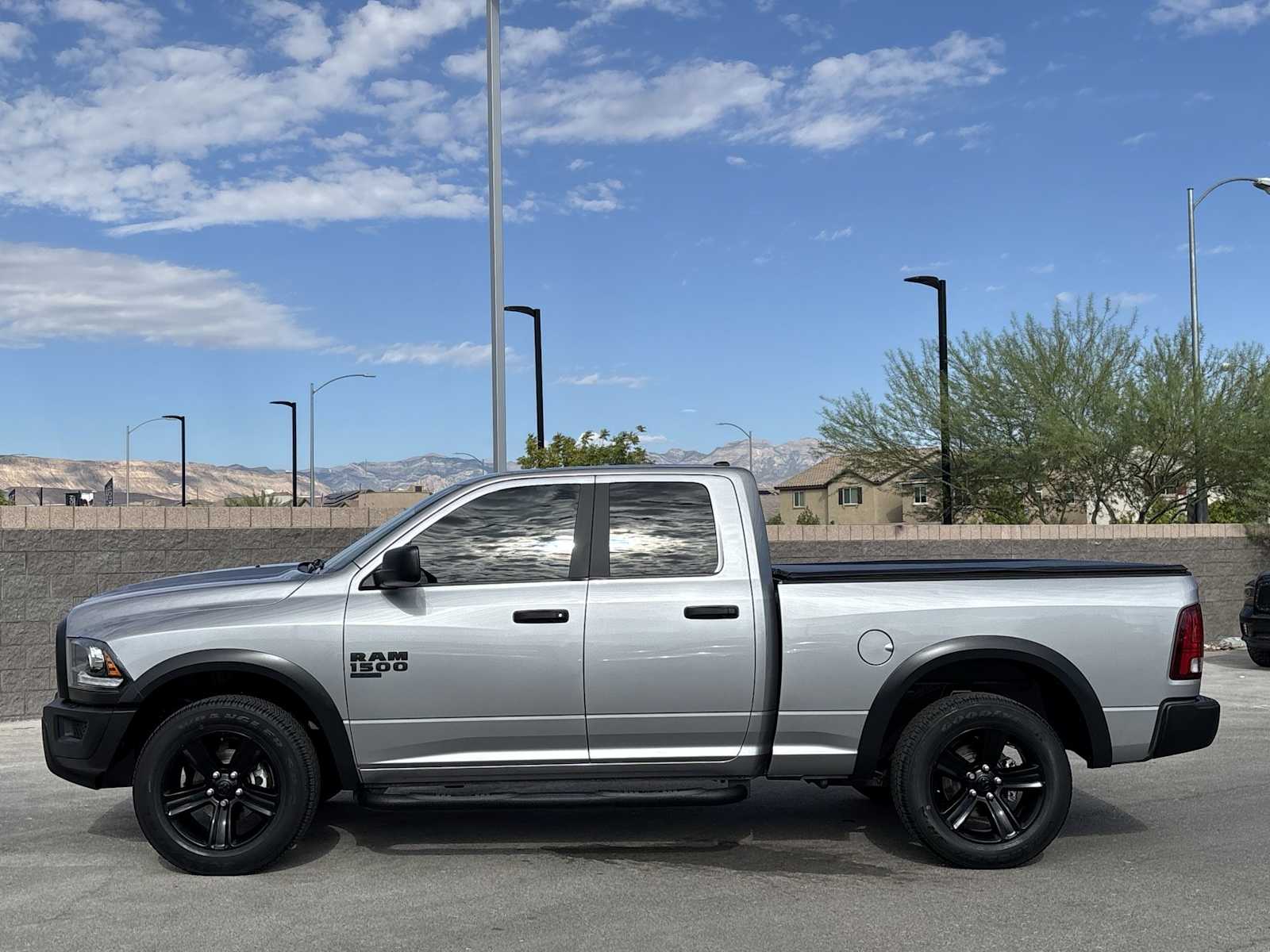 2022 Ram 1500 Classic Warlock photo 6