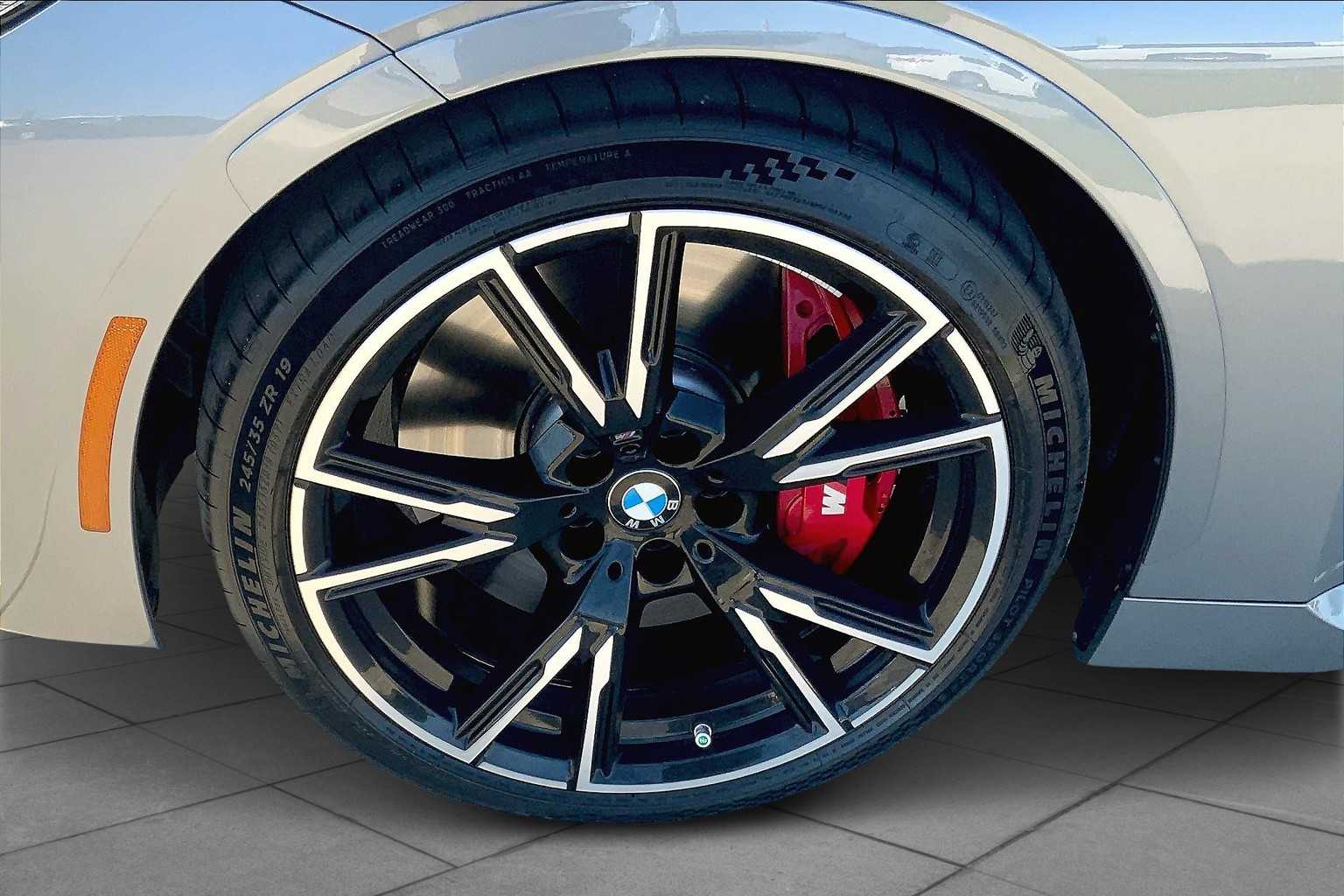 2025 Bmw M240i xDrive photo 9