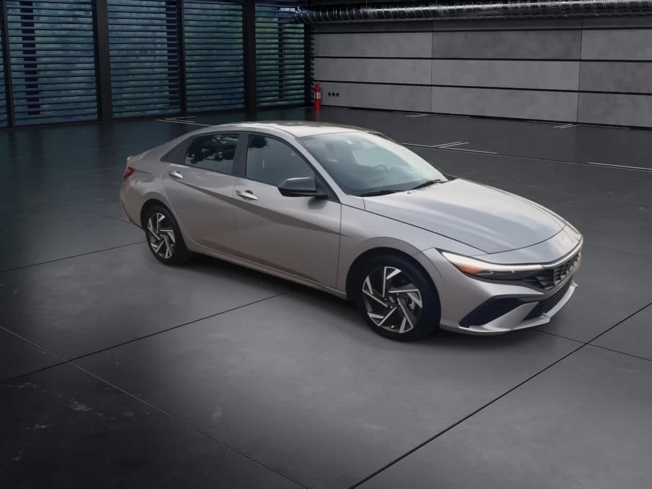 2025 Hyundai Elantra SEL Sport photo 2