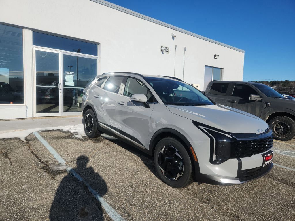 2026 Kia Sportage EX's photo