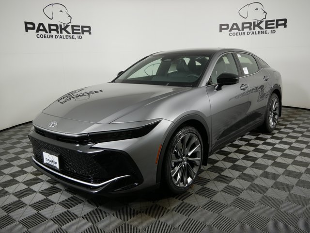 2026 Toyota Crown Limited's photo