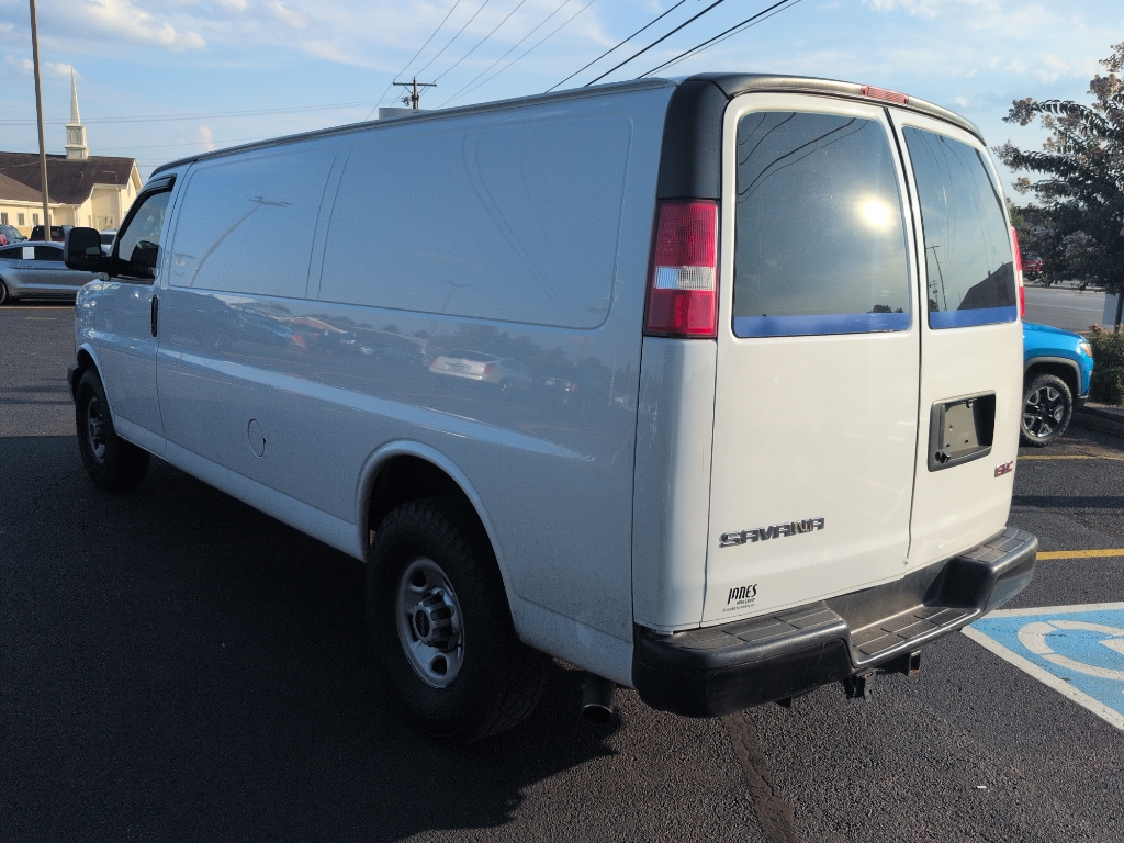 2020 Gmc Savana 3500 Cargo photo 4