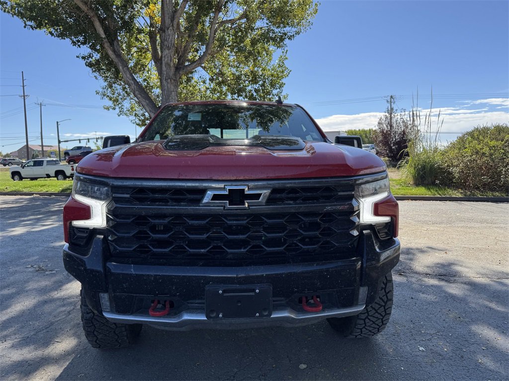 2024 Chevrolet Silverado ZR2 photo 2