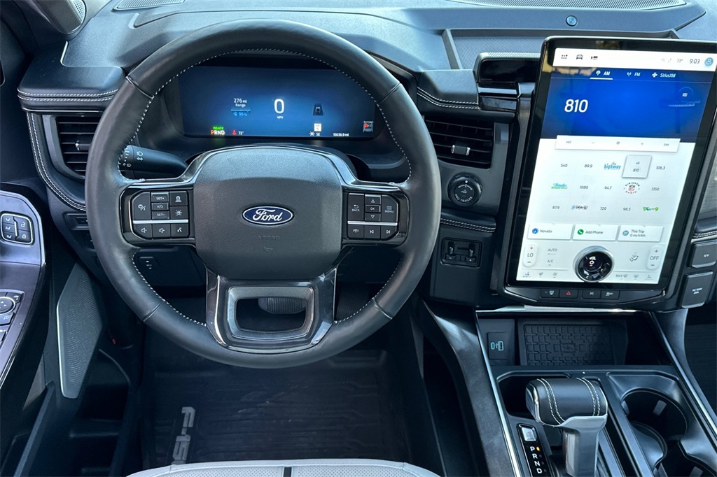 2024 Ford F-150 Lightning Platinum photo 14