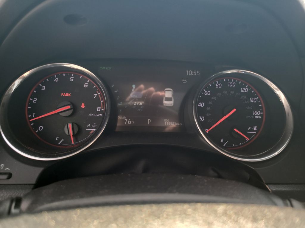 2019 Toyota Camry XSE photo 14