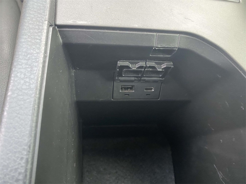 2023 Toyota Camry XSE photo 18