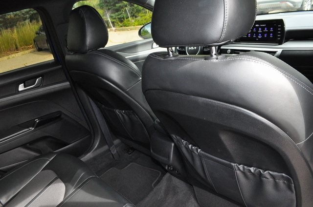 2022 Kia K5 GT-Line photo 24