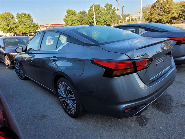 2023 Nissan Altima 2.5 SL photo 4