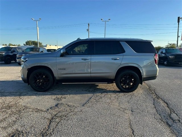 2023 Chevrolet Tahoe LT photo 2