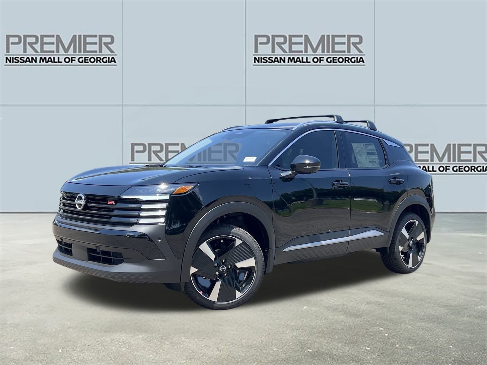 2025 Nissan Kicks SR's photo