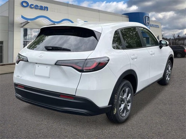 2026 Honda HR-V LX photo 5