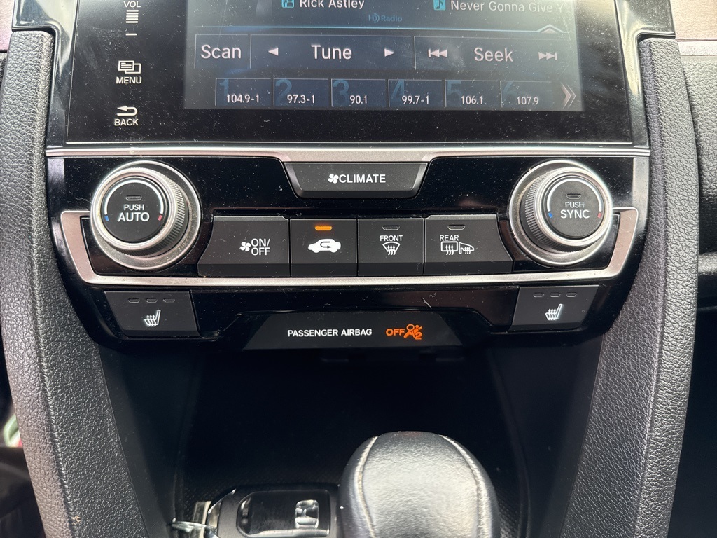 2017 Honda Civic Touring photo 42