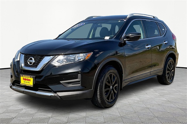 Used 2017 Nissan Rogue SV with VIN 5N1AT2MV8HC810236 for sale in Marysville, WA