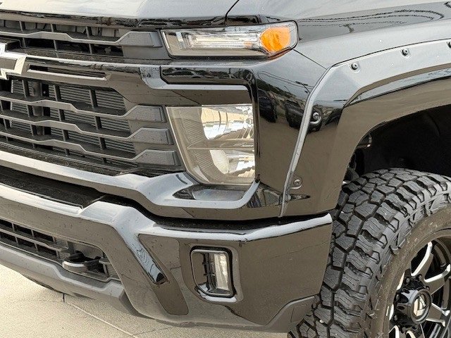 2025 Chevrolet Silverado 2500HD LT photo 10