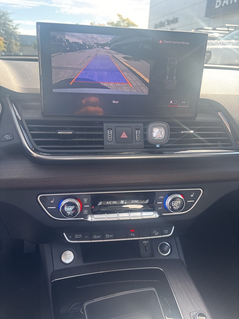 2021 Audi Q5 Premium 45 TFSI photo 24