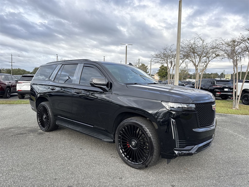 2022 Cadillac Escalade Sport's photo