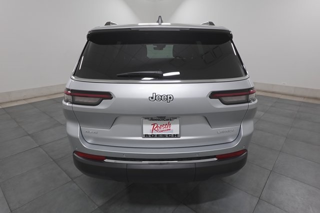2025 Jeep Grand Cherokee Laredo X photo 6