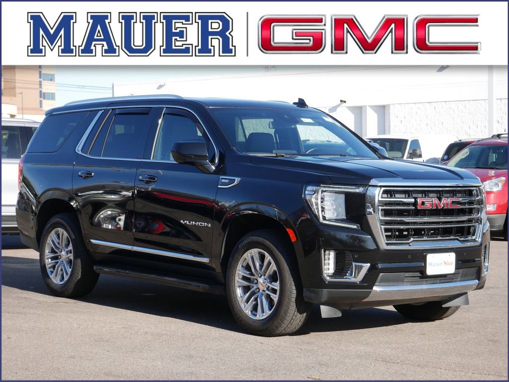 2024 GMC Yukon SLT's photo