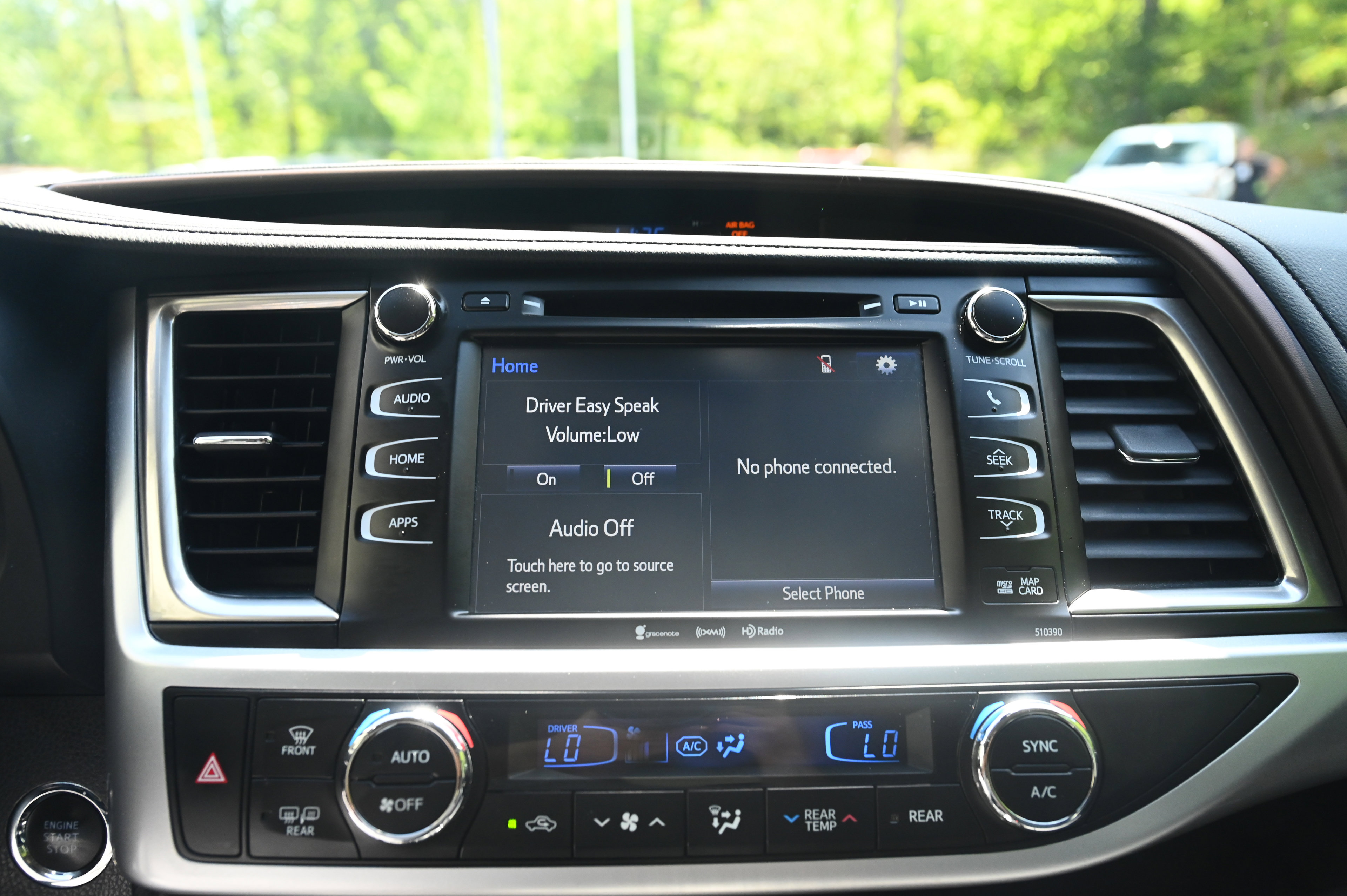 2019 Toyota Highlander XLE photo 18