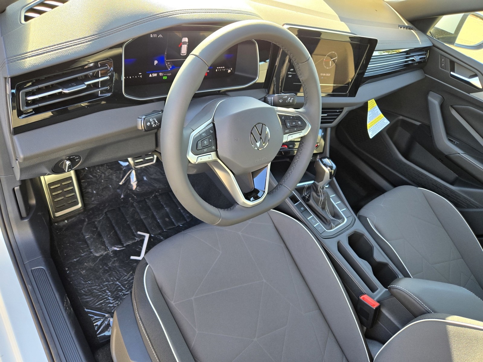 2026 Volkswagen Jetta 1.5T Sport photo 11