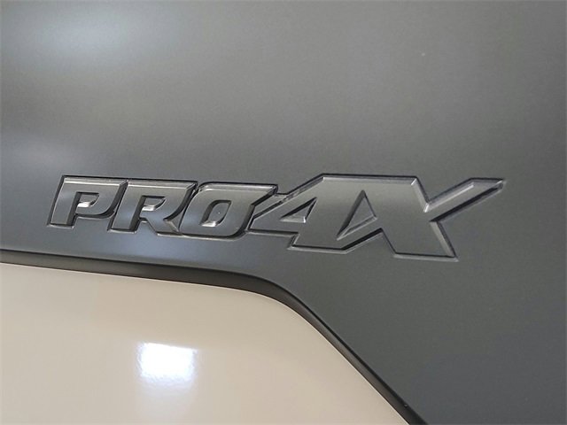 2023 Nissan Titan PRO-4X photo 29