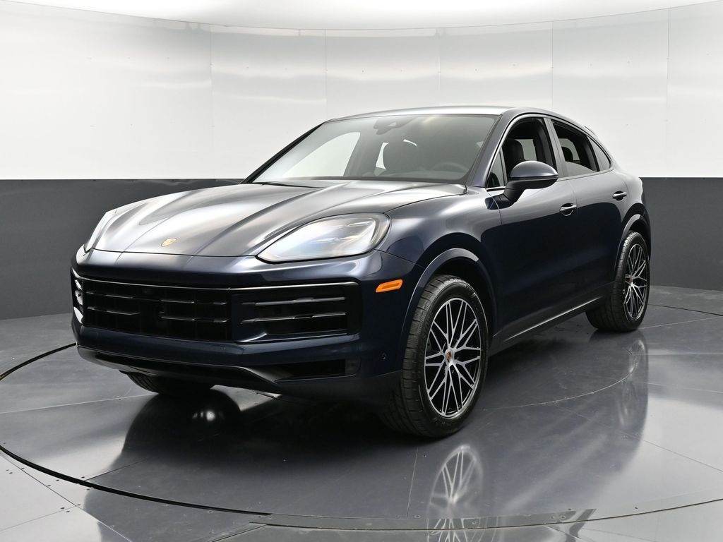 2025 Porsche Cayenne Coup Base's photo