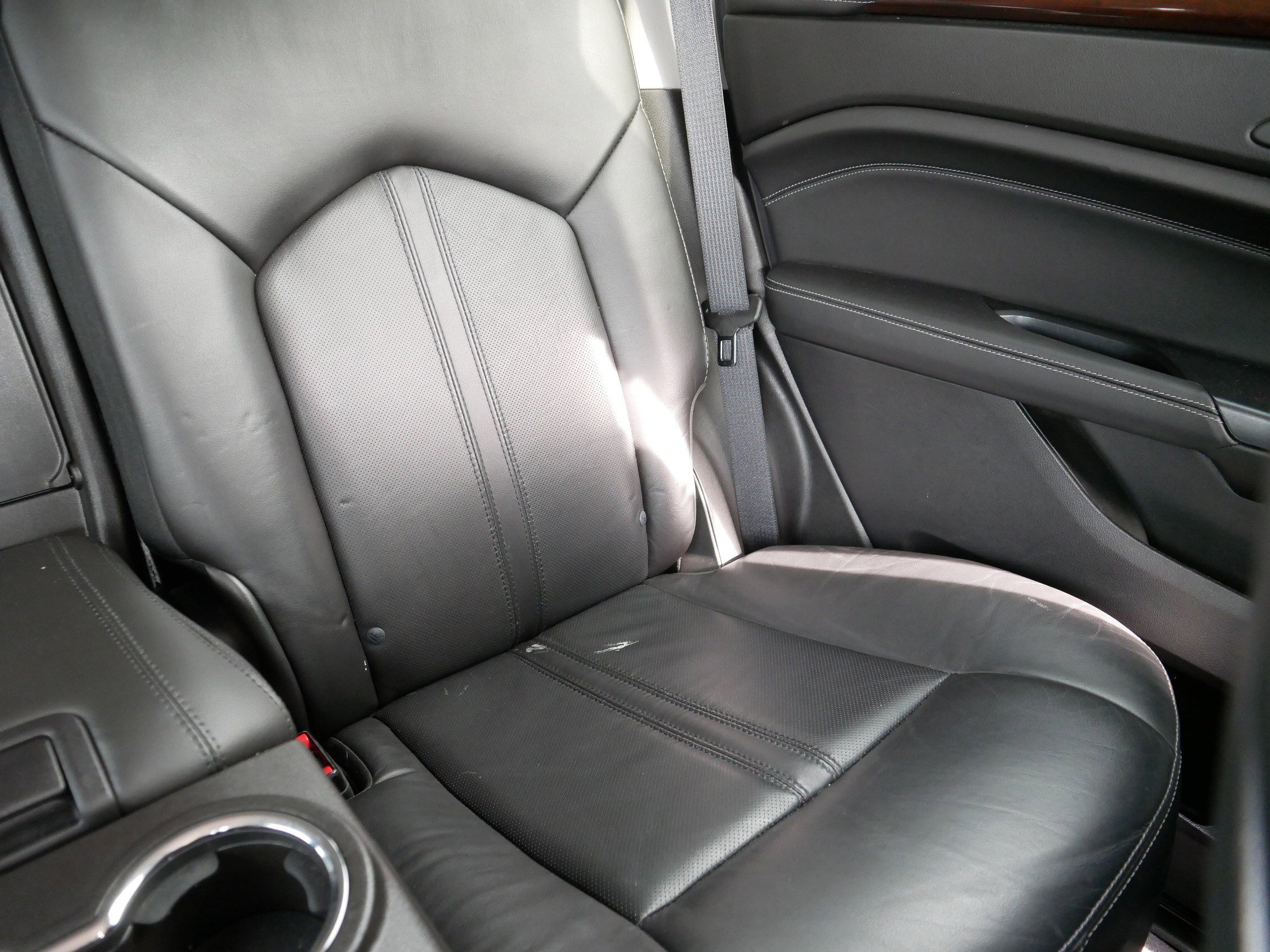 2016 Cadillac SRX Luxury photo 14