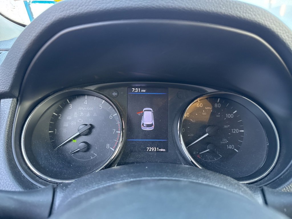 2018 Nissan Rogue SV photo 7