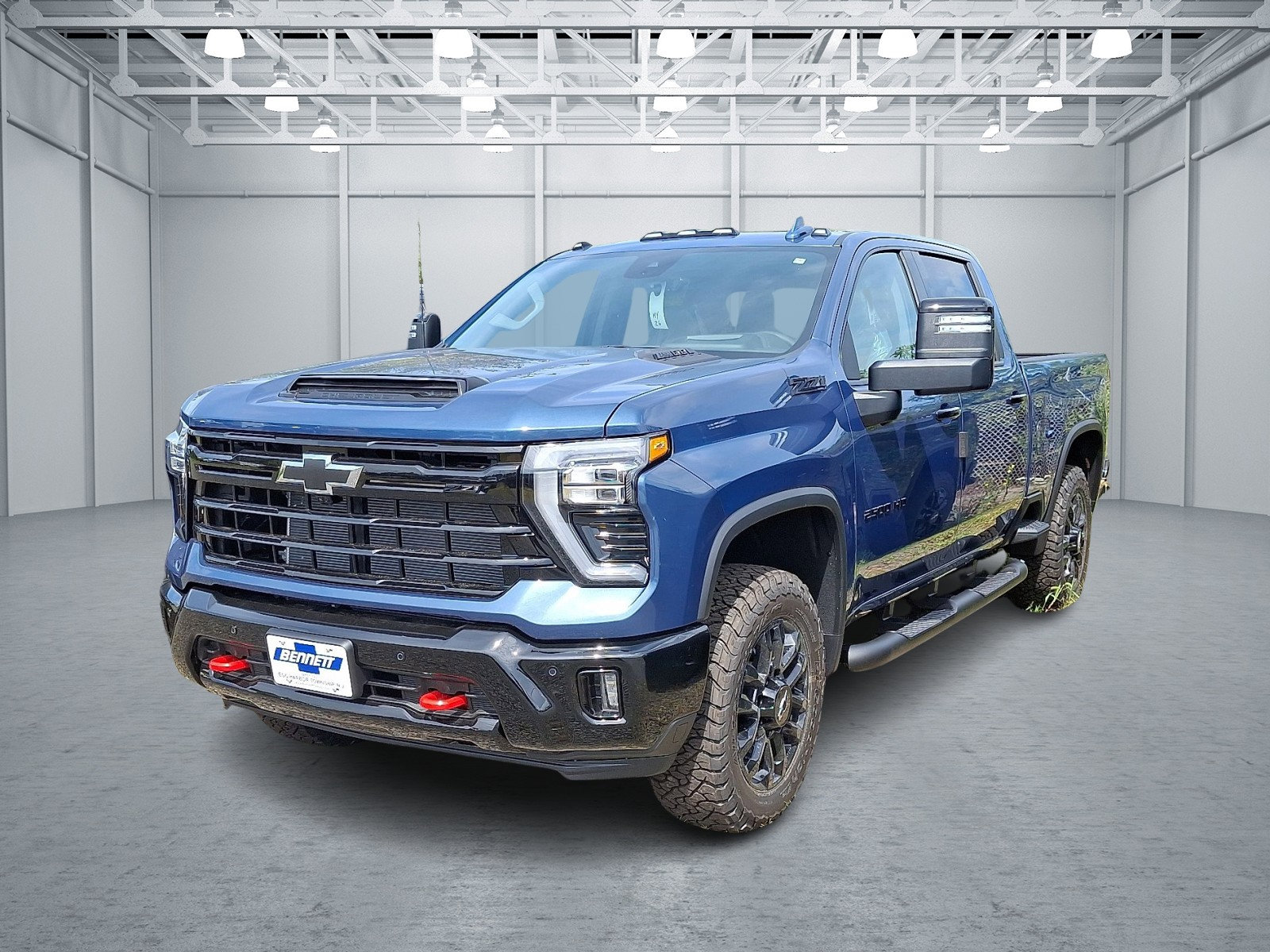 2026 Chevrolet Silverado 2500HD LTZ photo 3