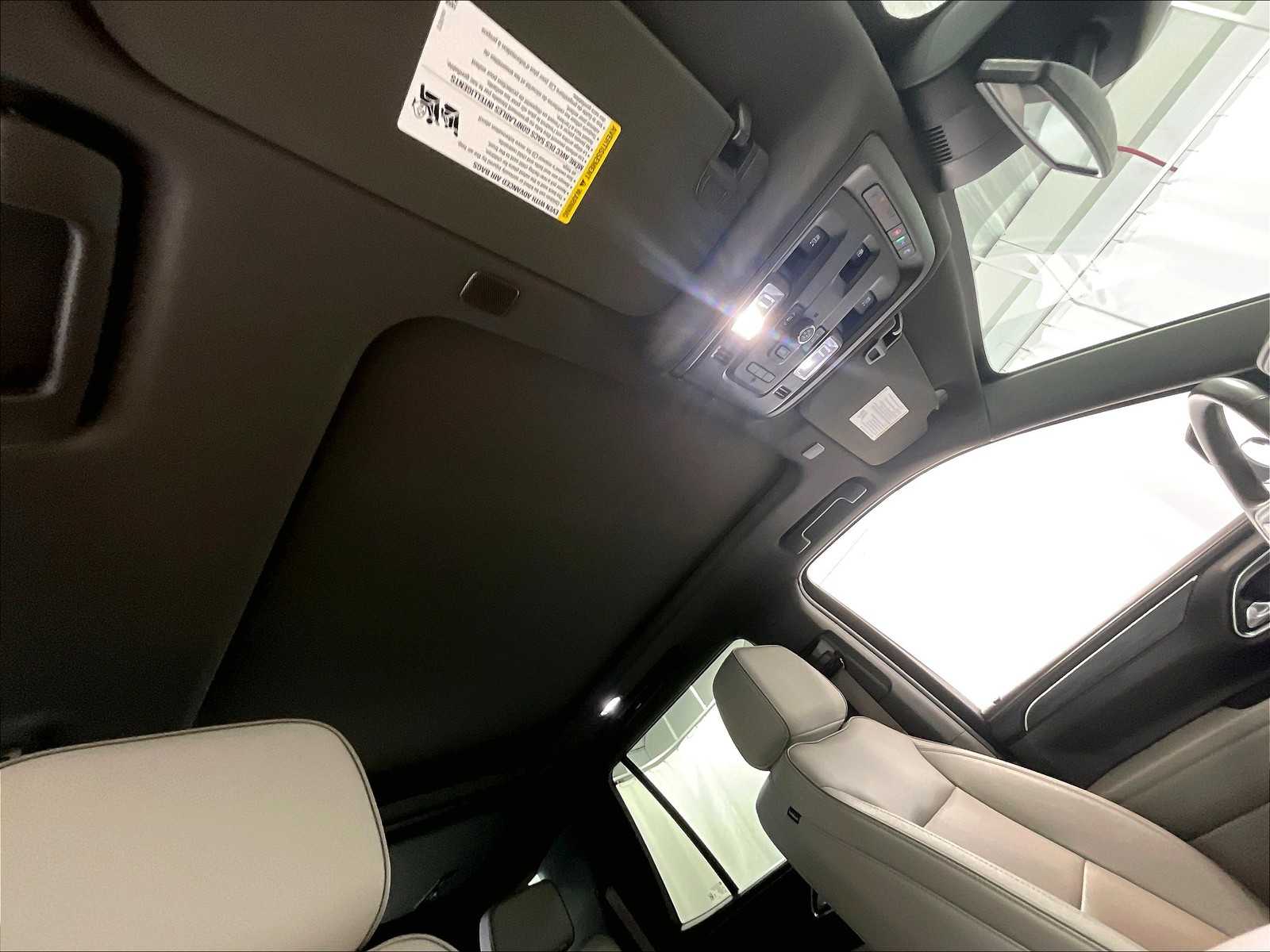 2023 Gmc Yukon SLT photo 22