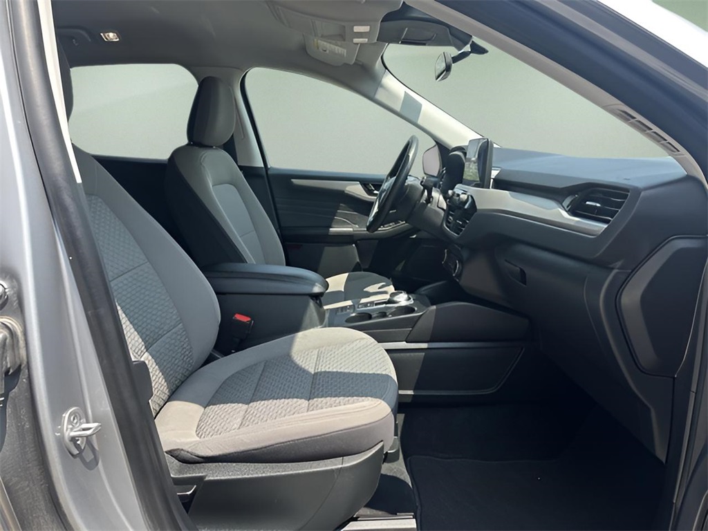 2022 Ford Escape SE photo 18