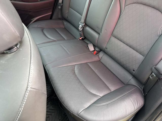 2019 Hyundai Elantra GT Base photo 11