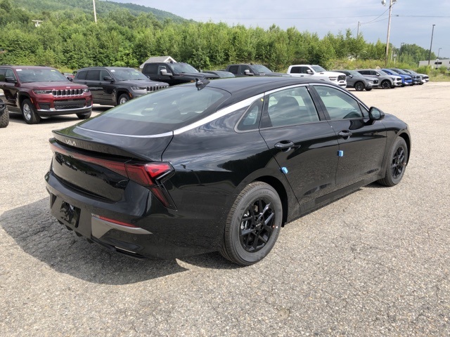 2026 Kia K5 LXS photo 3