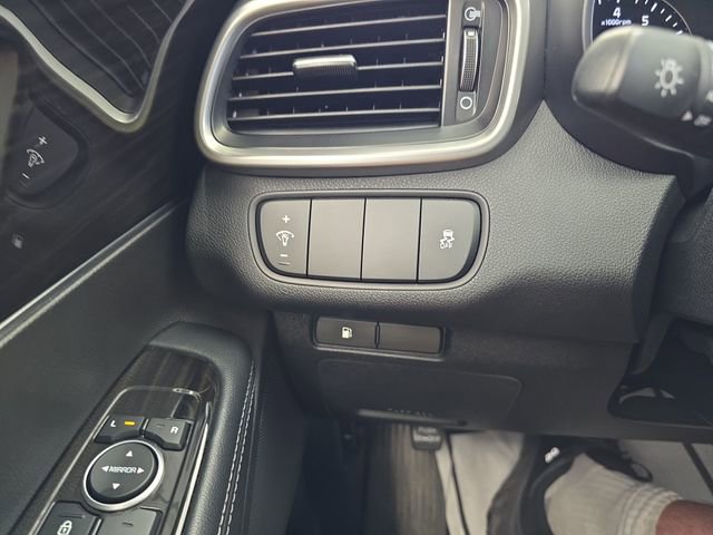 2019 Kia Sorento L photo 18