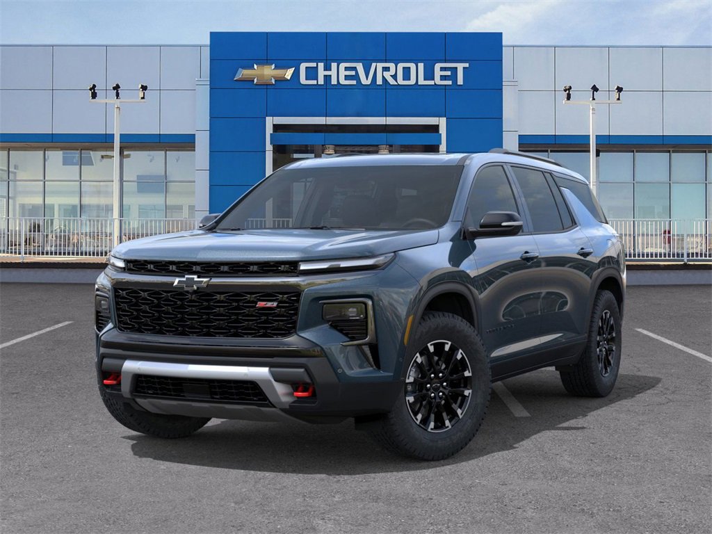 2026 Chevrolet Traverse Z71 photo 3
