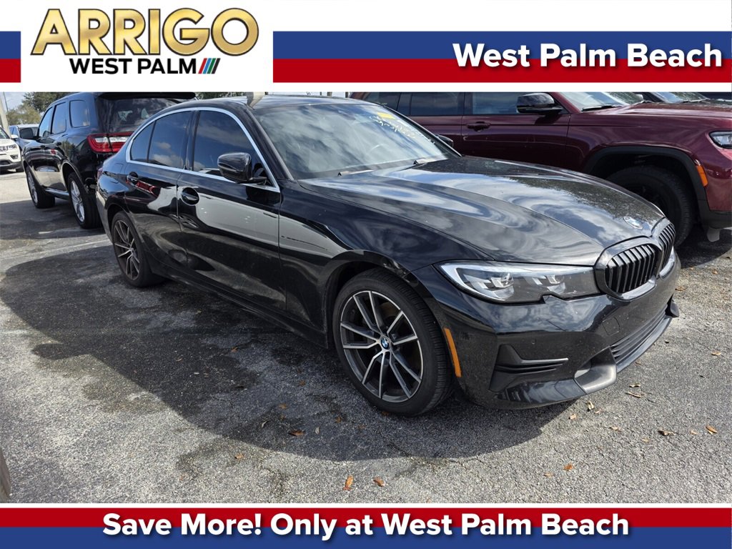 2019 BMW 3 Series 330i's photo