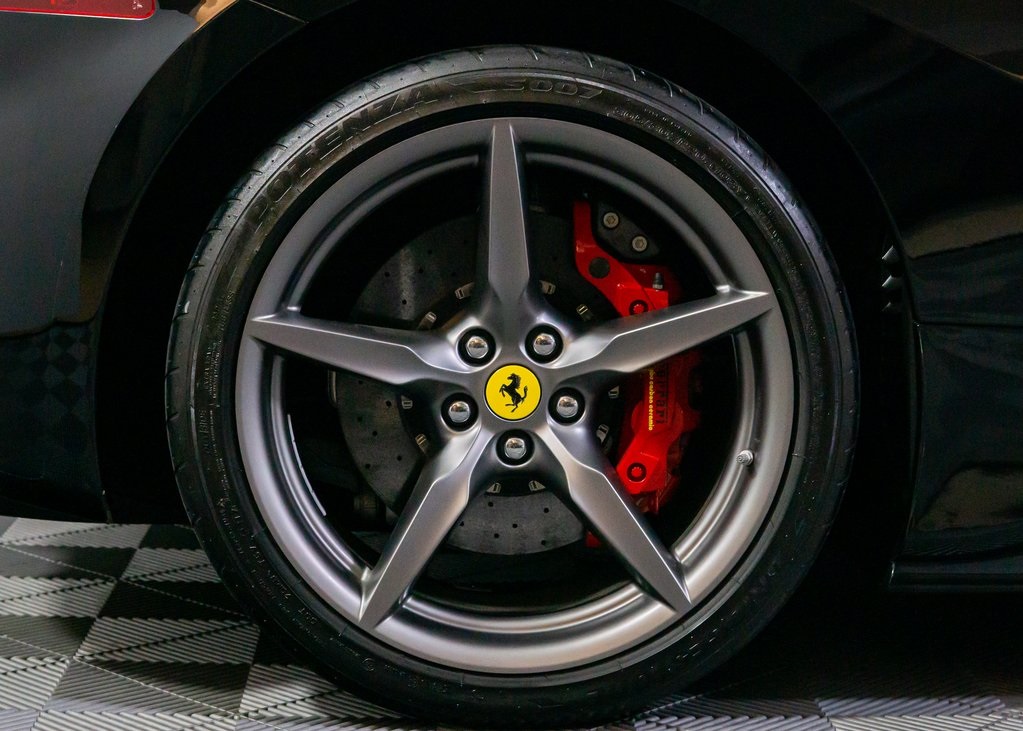 2018 Ferrari 488 Spider photo 3