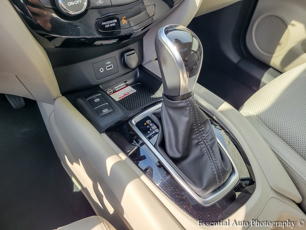 2021 NISSAN ROGUE SPORT - Image 16