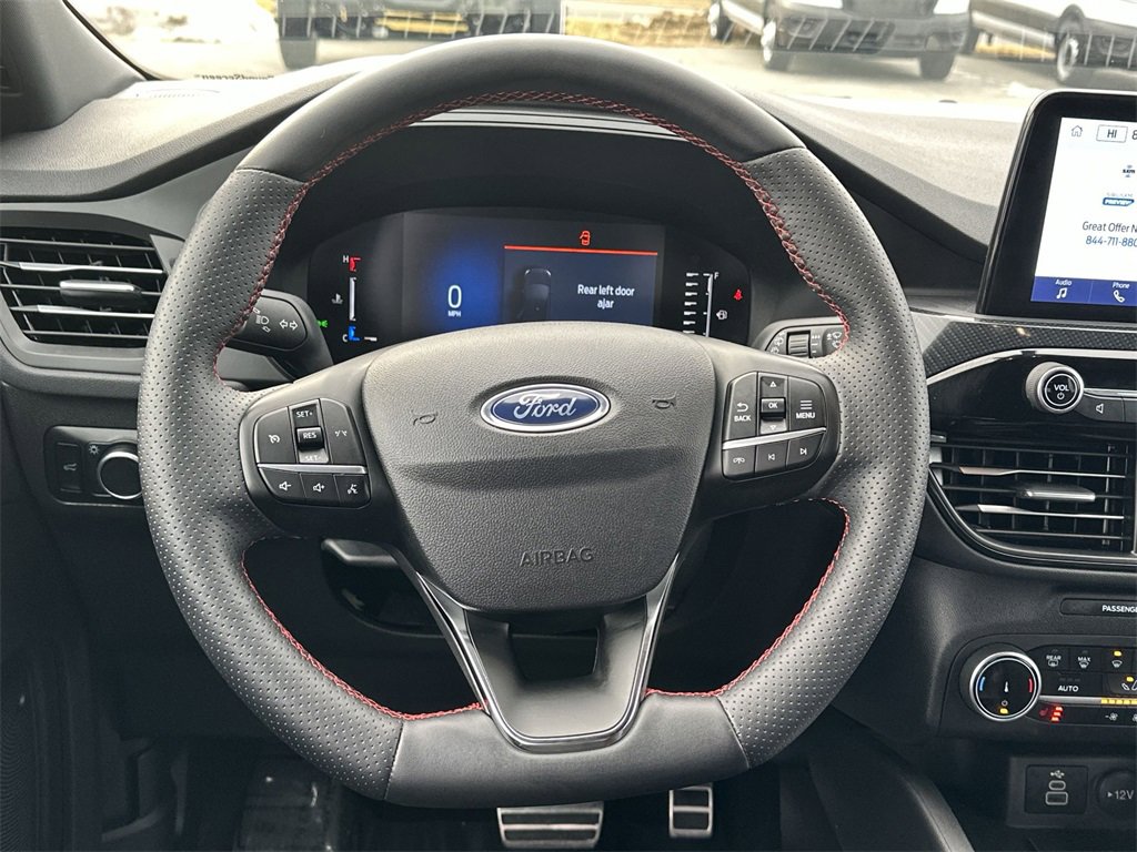 2024 Ford Escape ST-Line photo 13