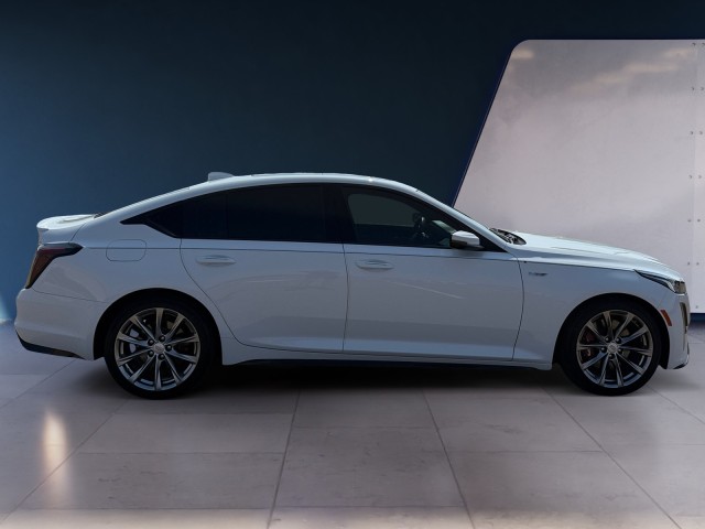 2024 Cadillac CT5 V photo 6