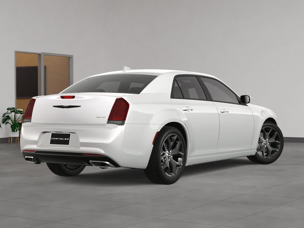 2023 Chrysler 300 Touring photo 2