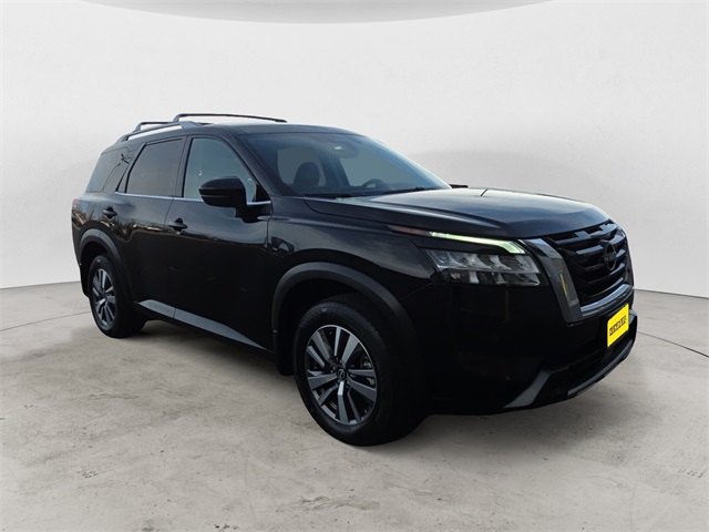 2024 Nissan Pathfinder SL photo 4