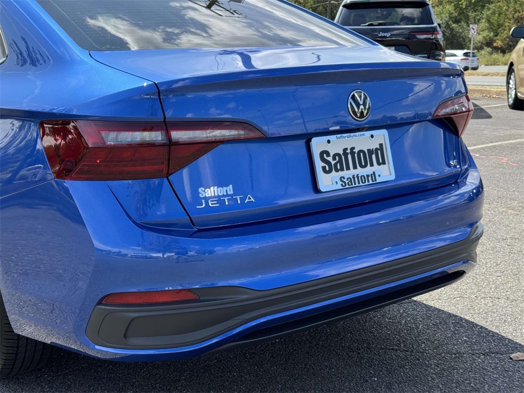 2023 Volkswagen Jetta 1.5T SE photo 11