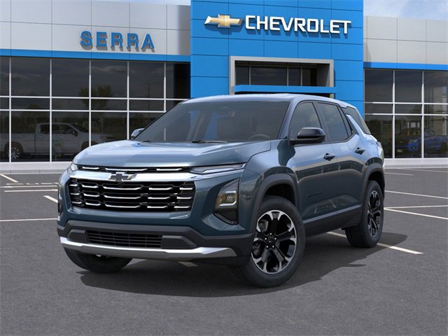 2026 Chevrolet Equinox LT photo 3
